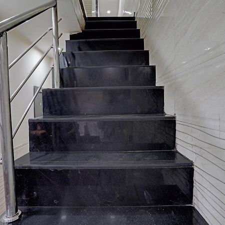 Hotel O Nithyanand Bombaj Zewnętrze zdjęcie